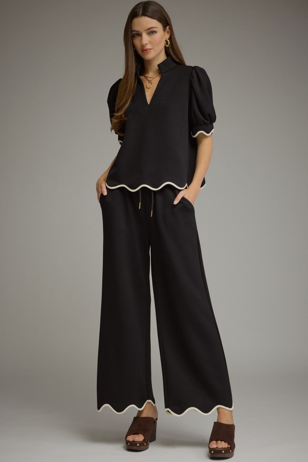Short Puff Sleeve Top