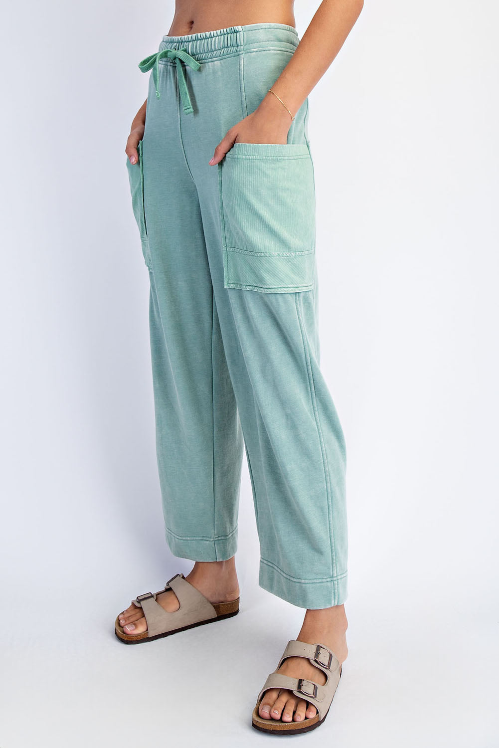 Mineral Washed French Terry Cropped Cargo Pant