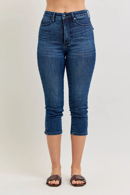 HW T.C. Capri with Shield Back Pockets