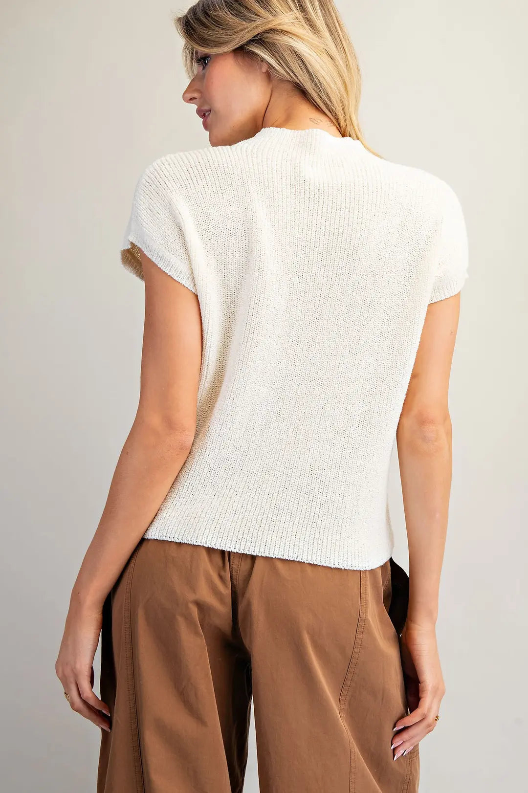 Solid Round Neck Short Sleeve Sweater Top