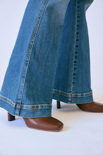 Charlotte Flare with Tummy Control (Petite)