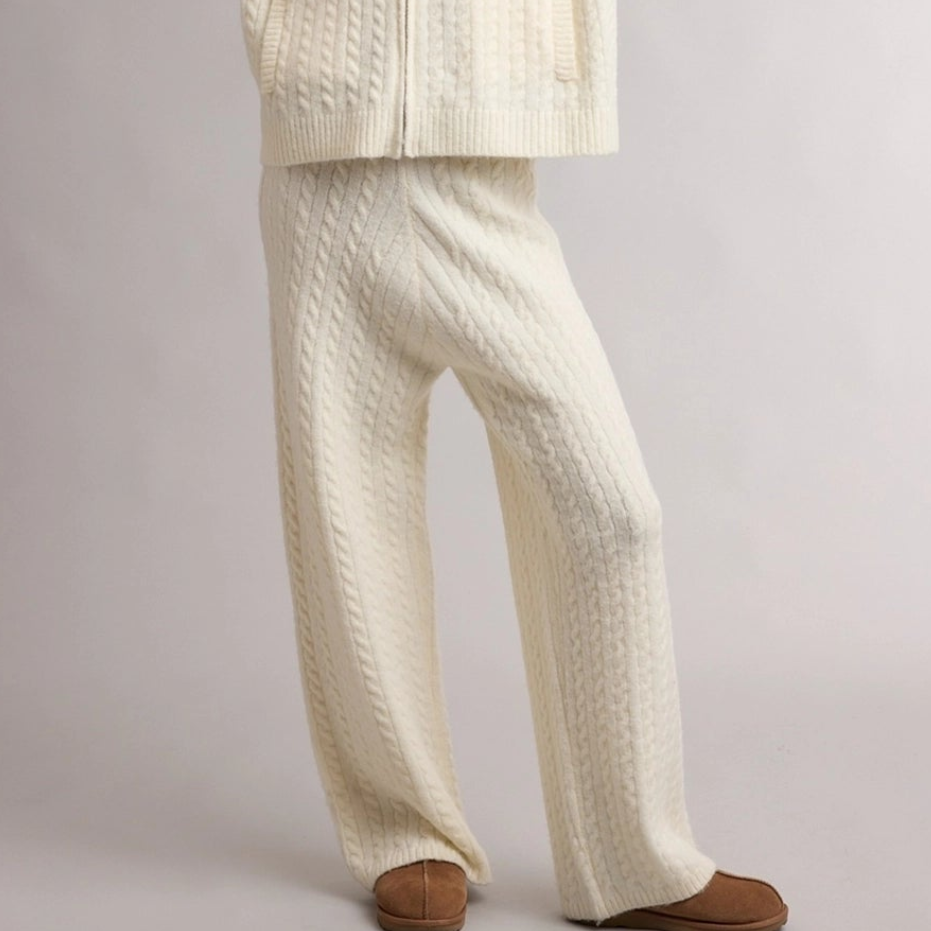 Elastic Waist Cable Knit Pants