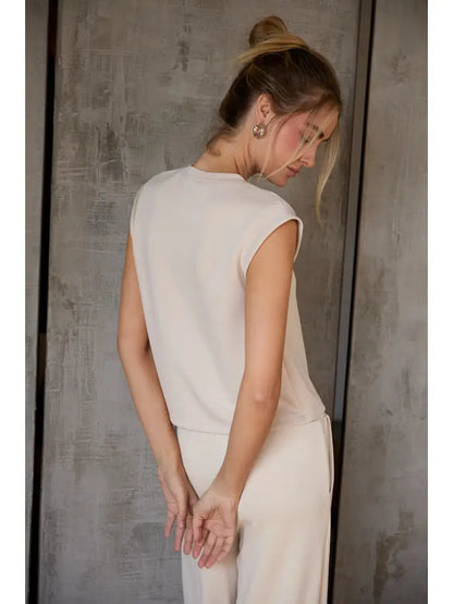 Round Neck Sleeveless Top