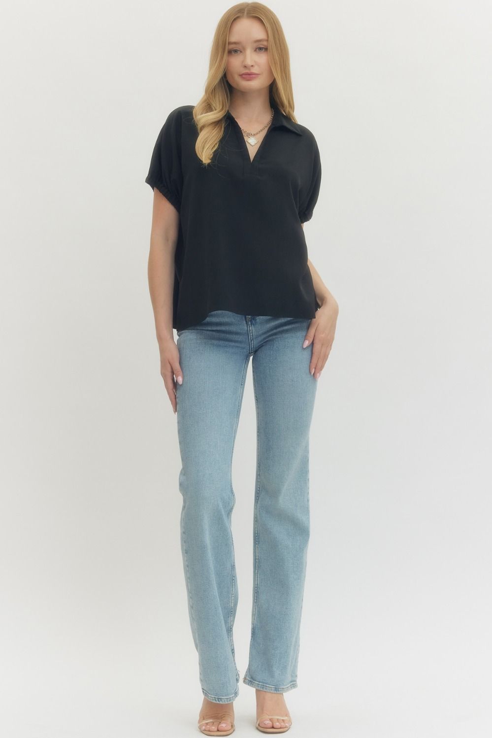 Solid Short Sleeve Split Collar Side Slit Hem Top