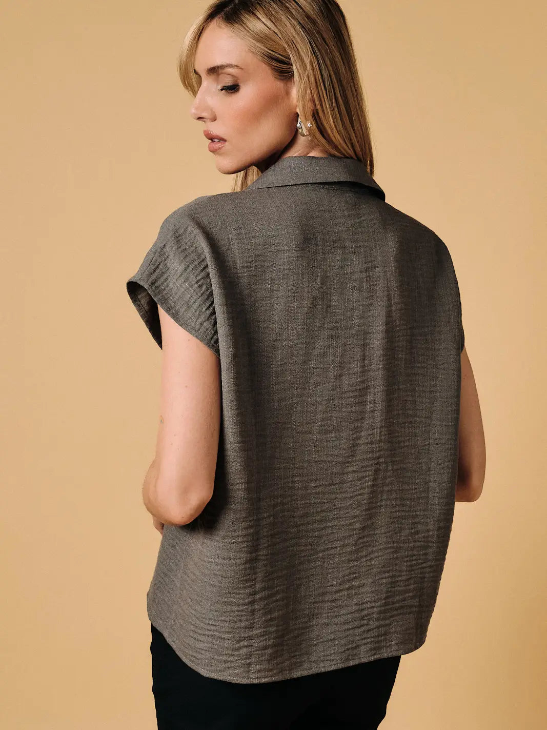 Wide Shoulder Sleeveless Button-Down Shirt
