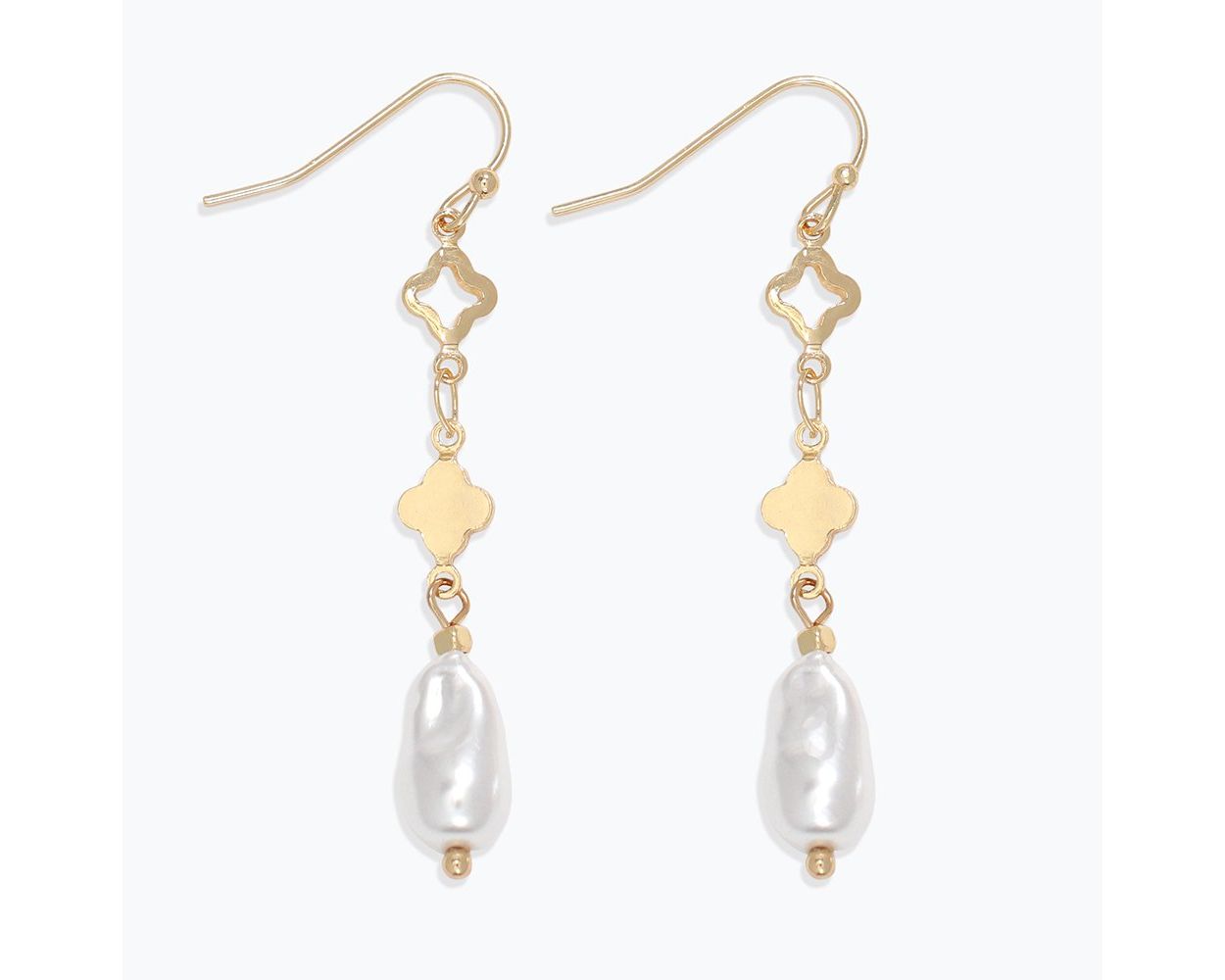 Clover with Pearl Drop Earrings