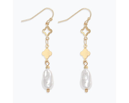 Clover with Pearl Drop Earrings