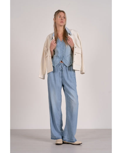 Natural Denim Jacket with Blue Collar