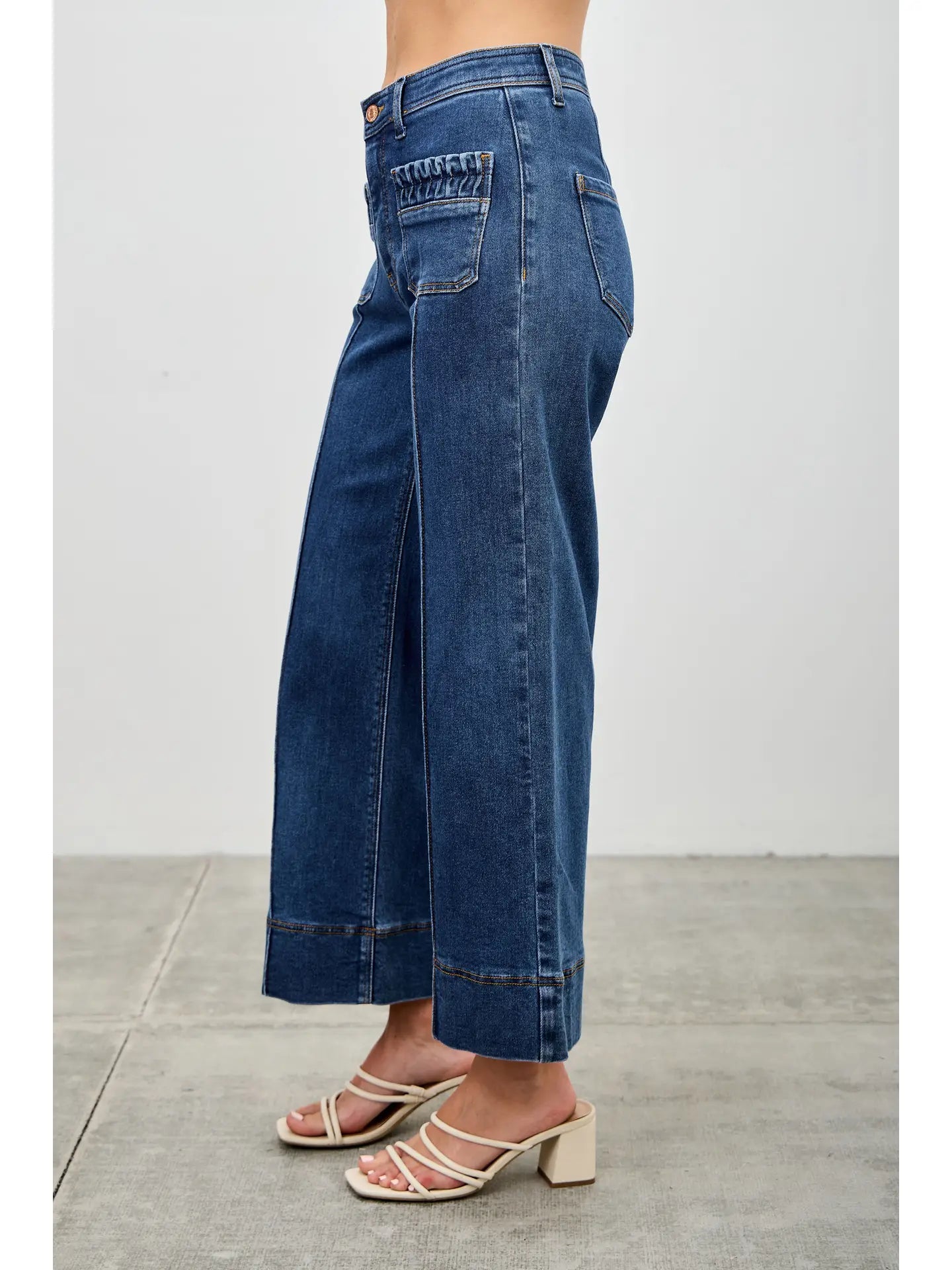 Mid Rise Wide Crop Jeans