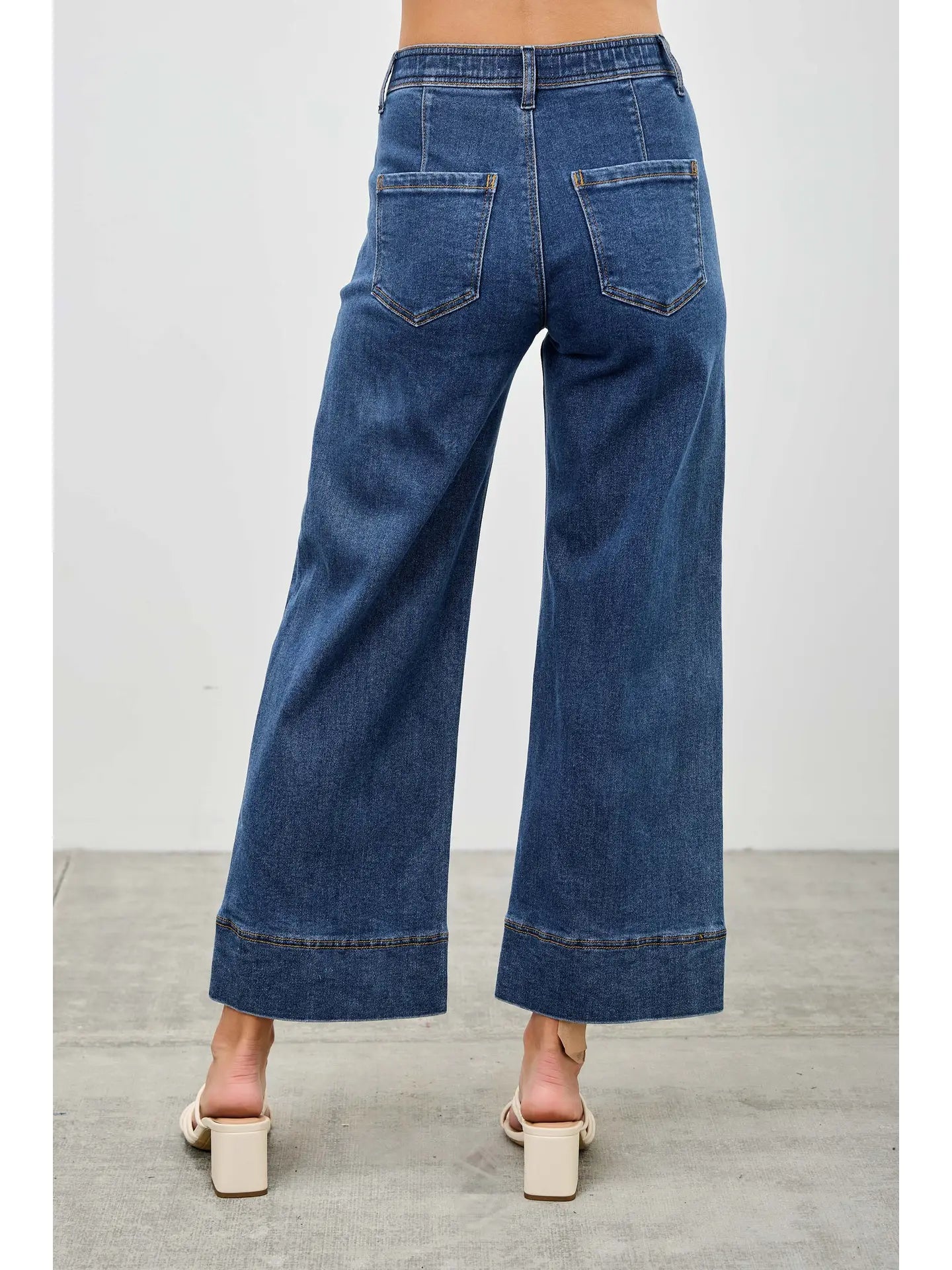 Mid Rise Wide Crop Jeans