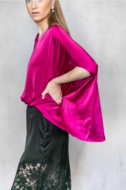Satin Solid V-Neck Front Waist Elastic Flowy Top