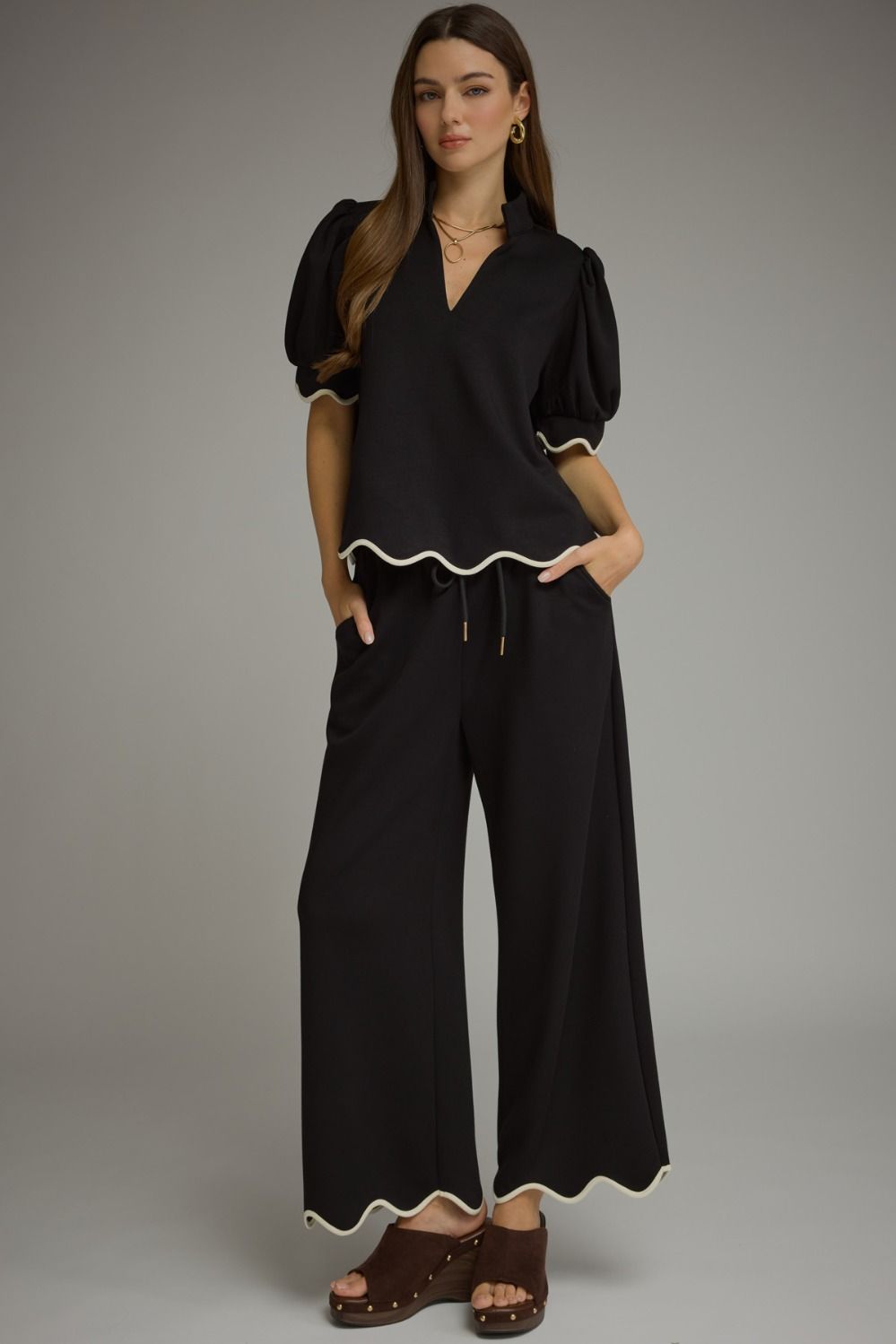 Elastic Waistband Scallop Hem Pants