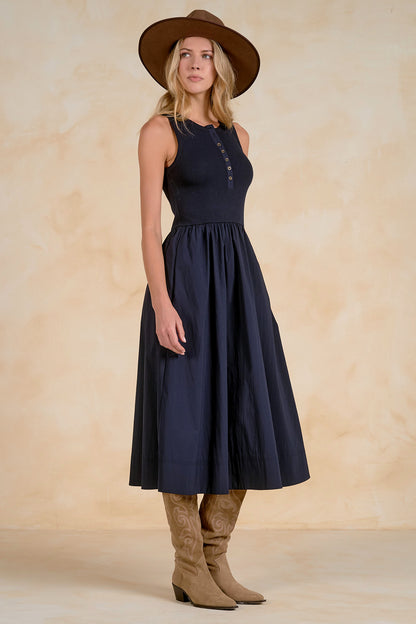 Sleeveless Maxi Dress